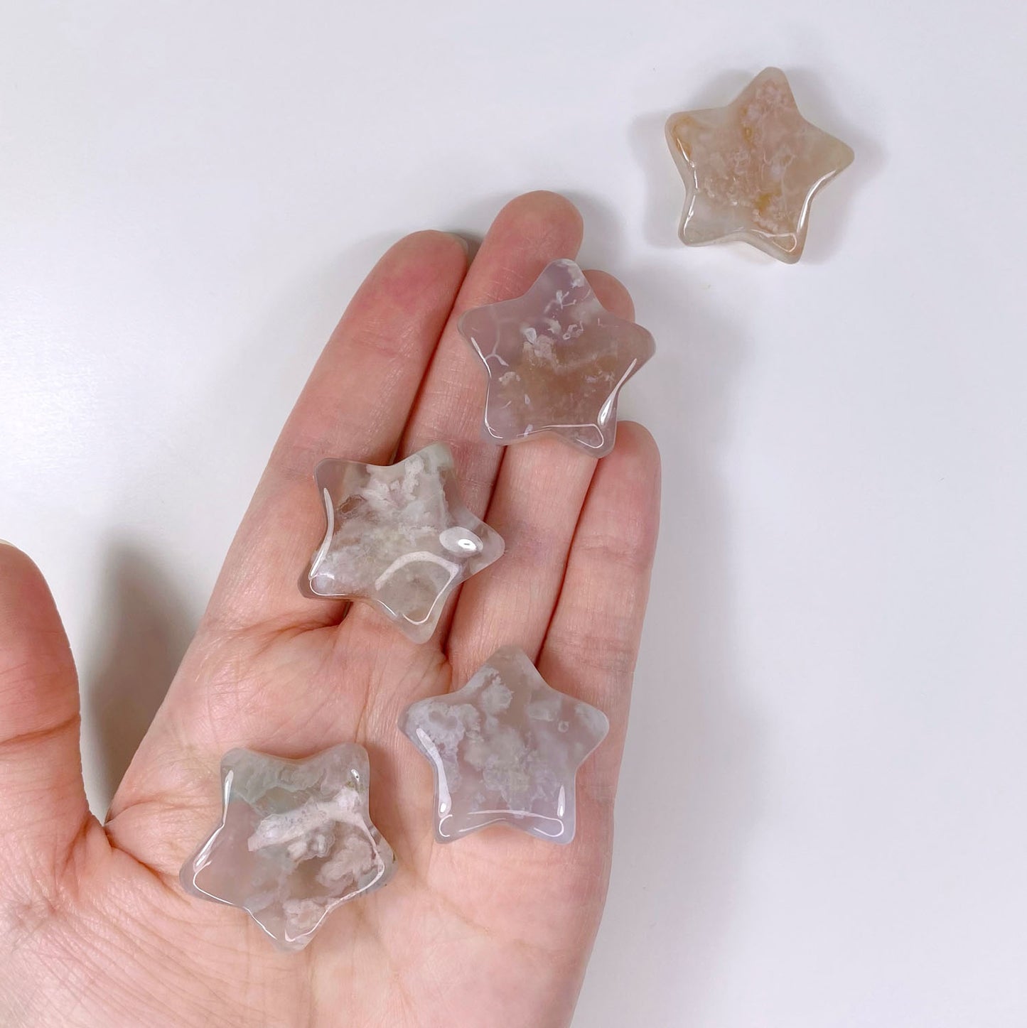 Flower Agate Star Carving