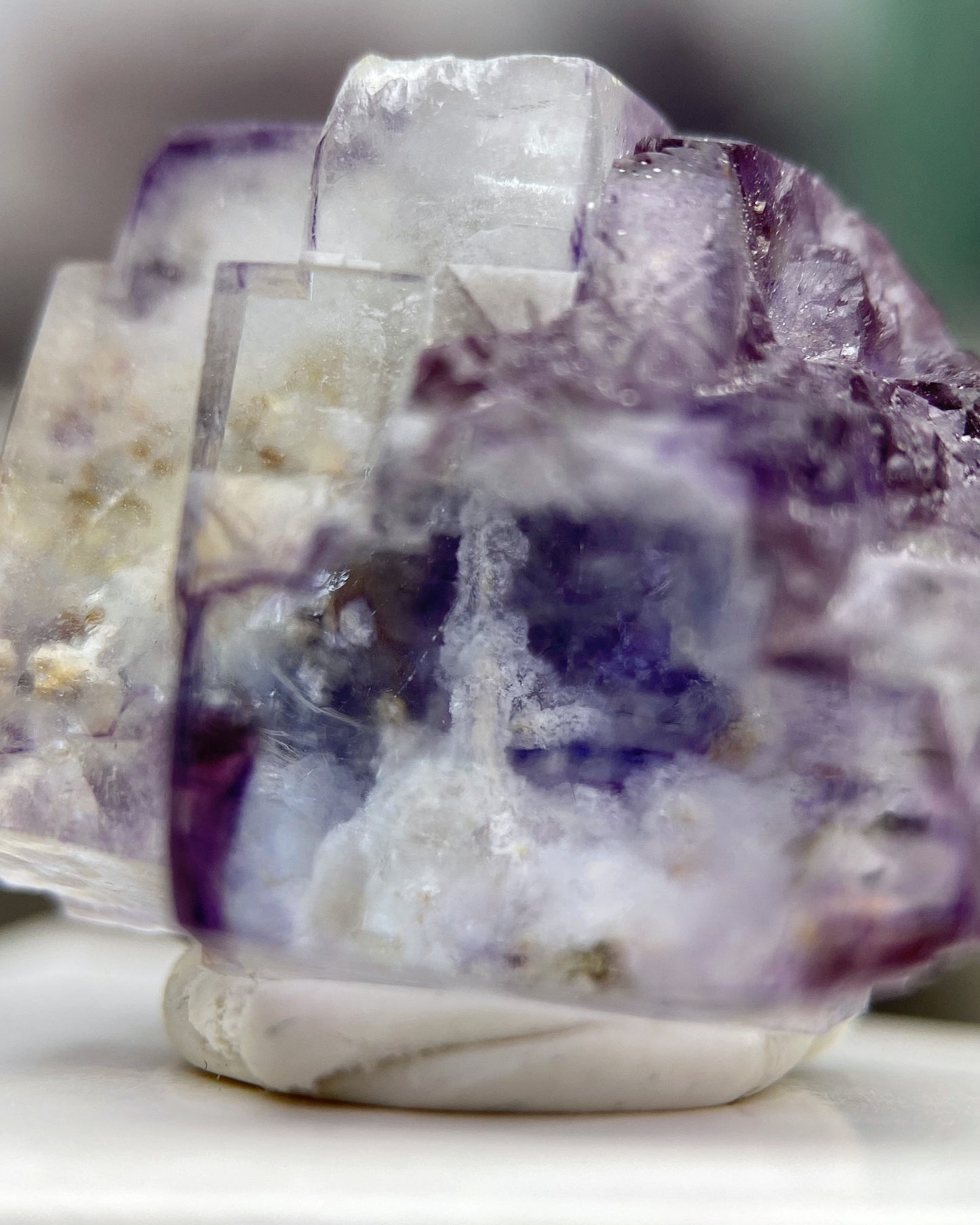 Columnar Cloud Inclusion Clear Purple Cubic Fluorite