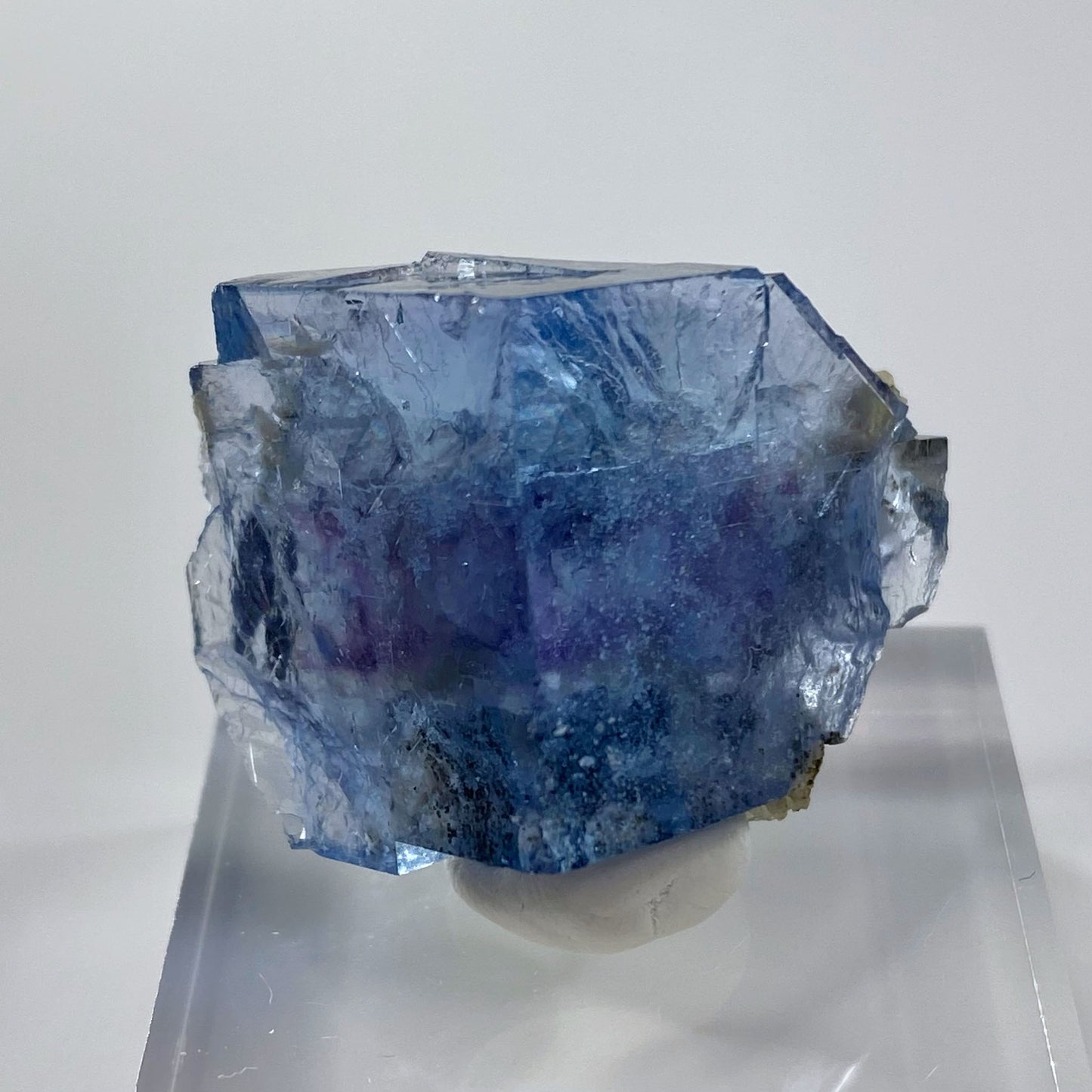 Glassy Clear Blue Fluorite Cube Specimen from Yaogangxian Mine