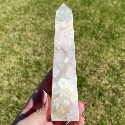 Lilac Grey Flower Agate with Quartz Tower