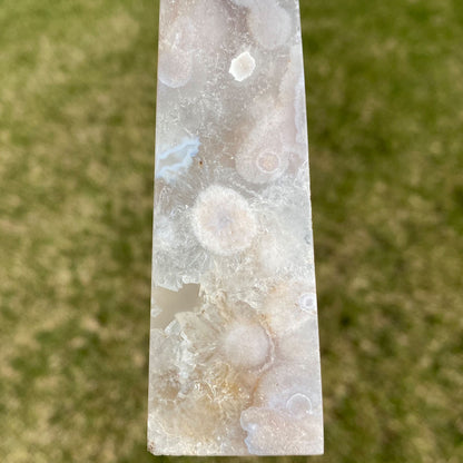 Lilac Grey Flower Agate with Quartz Tower